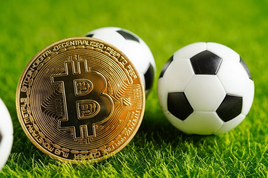 gold bitcoin with soccer ball football cryptocurrency used online sports betting 622428 1876